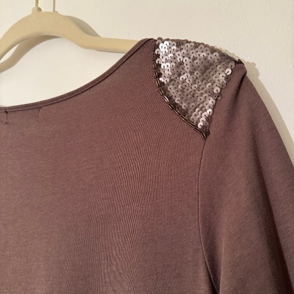 Ladies Brown Shirt w/ Sequined Trim - Picture 4 of 7